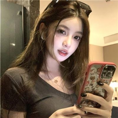 保持沉默的朱莉